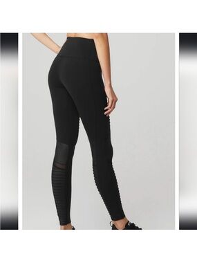 ALO Moto leggings